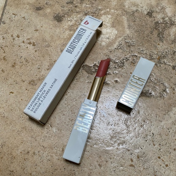 Beautycounter Statement Maker Satin Lipstick, Independent - Picture 2 of 4